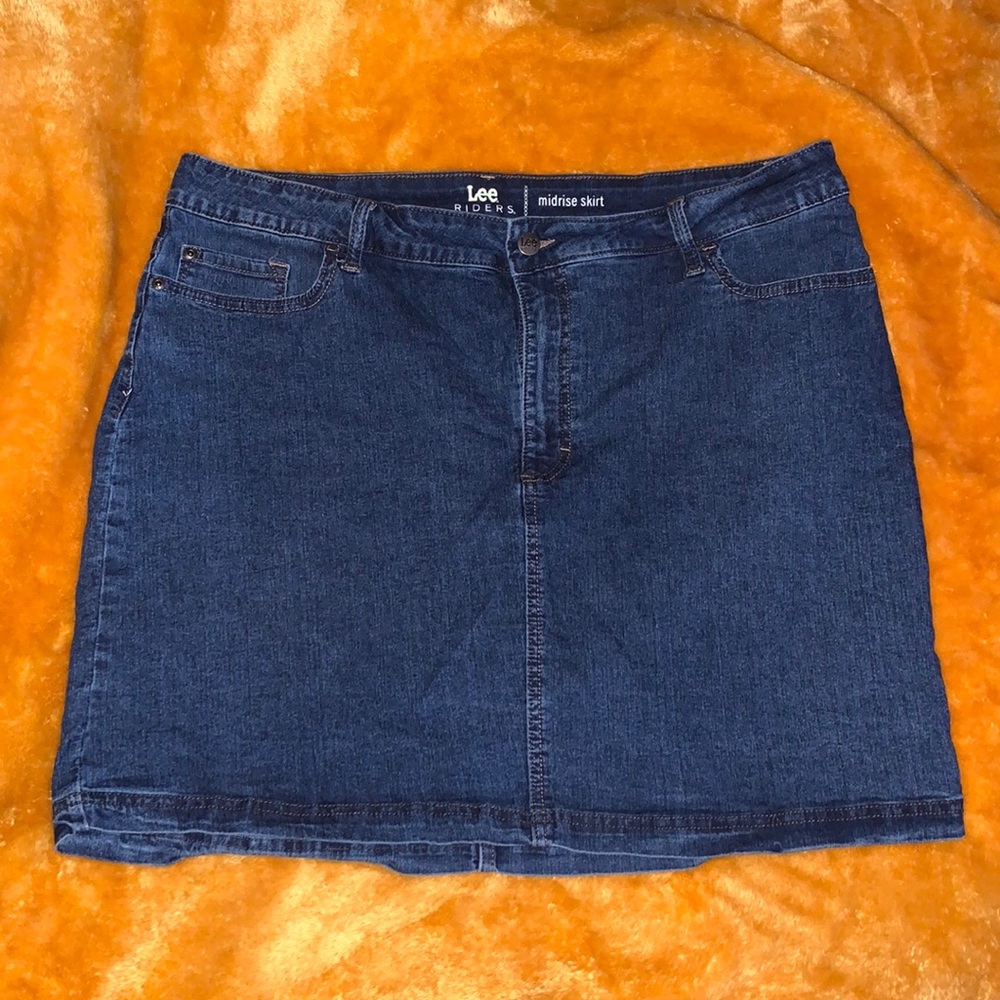 🏝 Plus size denim skirt